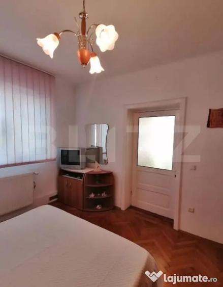 Casă cu 3 camere cu Teren 125 Mp în Central