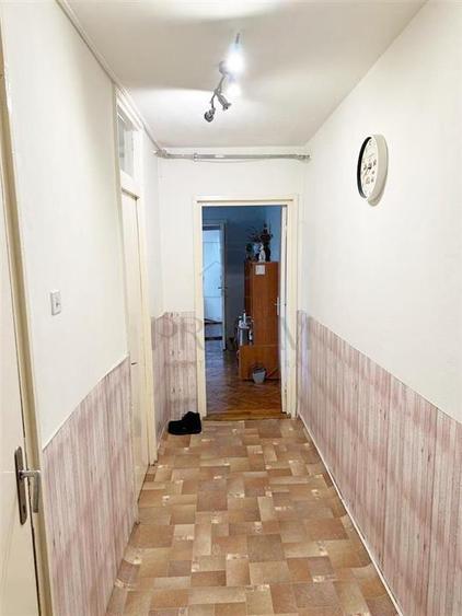 GIROCULUI - 3 CAM - ETAJ 2 - BLOC ANVELOPAT - 2BAI - SPATIOS - ZONA LINISTITA - 11