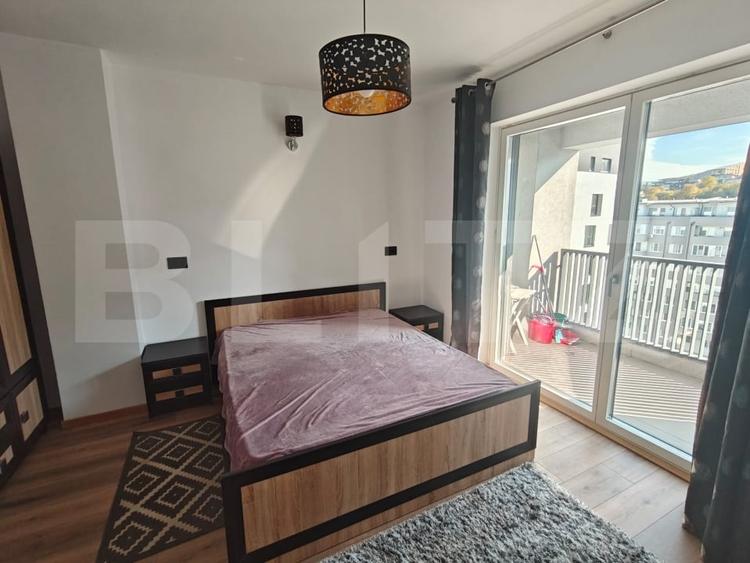 Apartament cu 3 camere semidecomandat, mobilat în Mănăștur