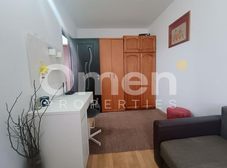 Apartament cu 2 camere decomandat, mobilat în Decebal