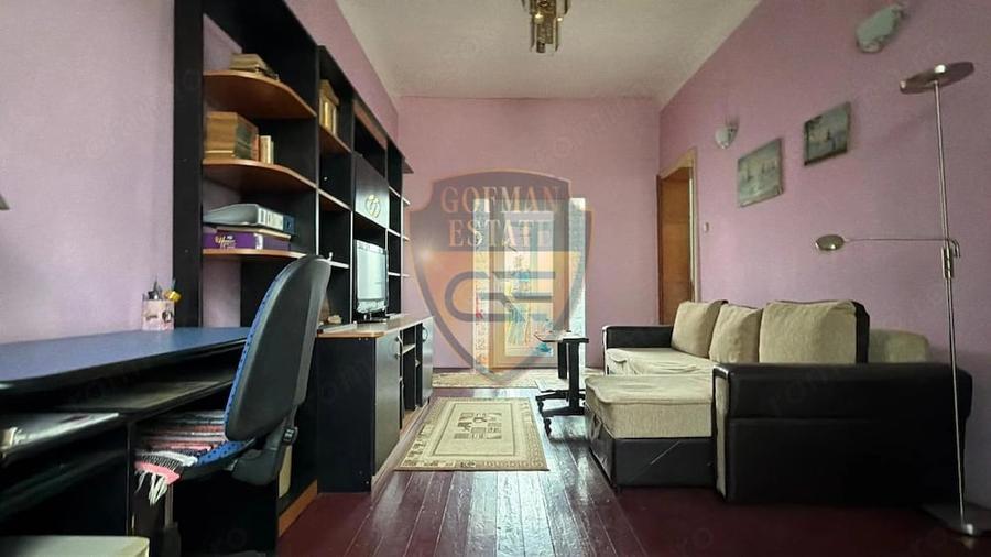Casă cu 4 camere cu Teren 1025 Mp în Lumina