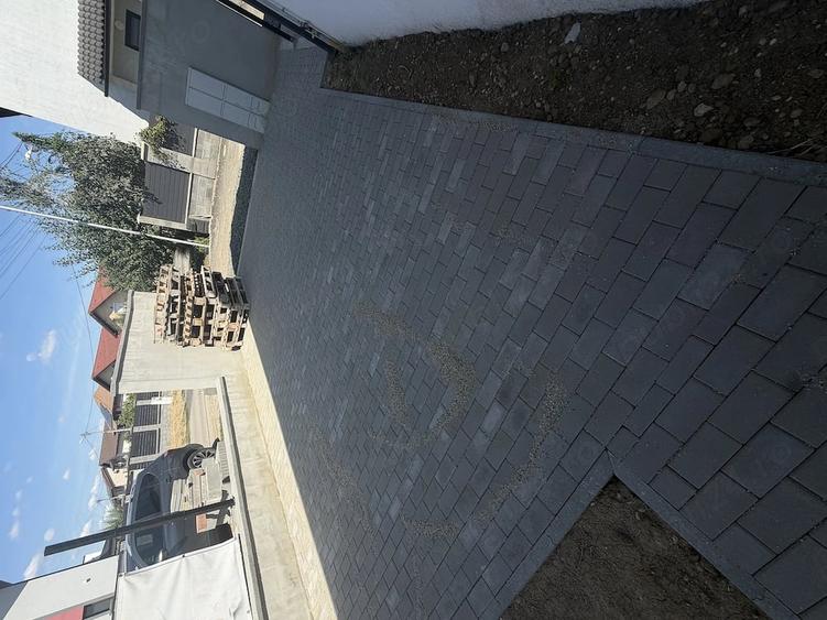Casă cu Teren 200 Mp în Giroc