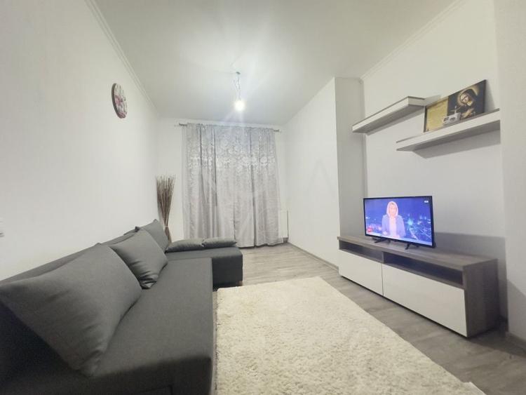 Apartament cu 2 camere semidecomandat, mobilat în Arhitecților - Calea Cisnădiei