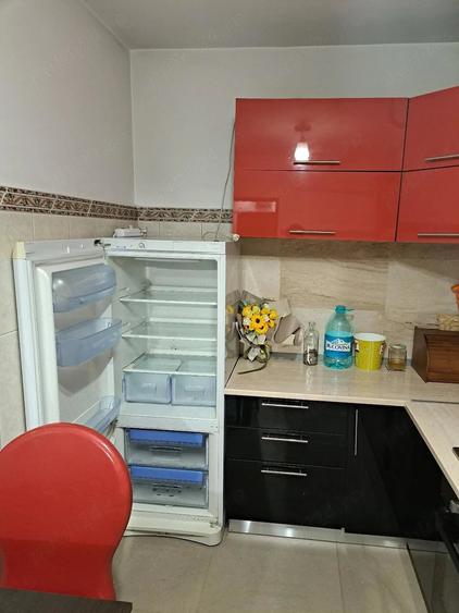 Apartament cu 2 camere decomandat, mobilat în Eroii Revoluției