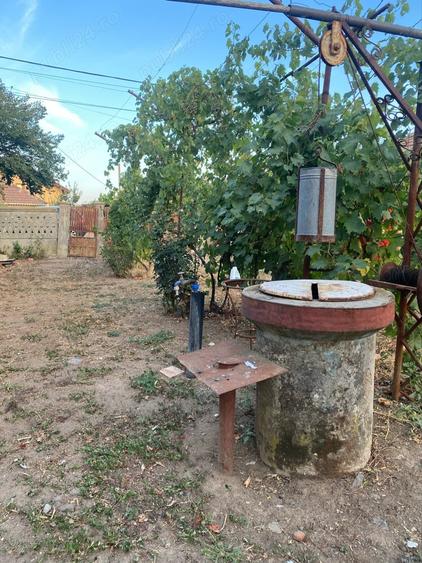 Casă cu 5 camere cu Teren 936 Mp în Robănești