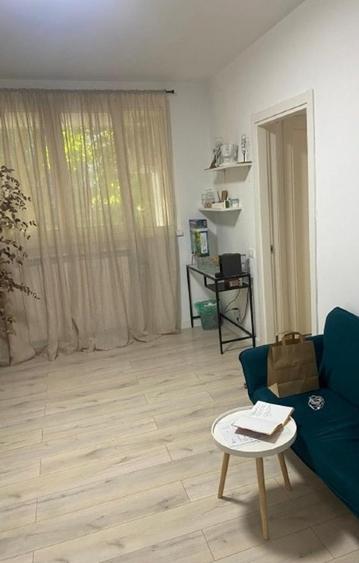 Apartament cu 3 camere decomandat, mobilat în Floreasca