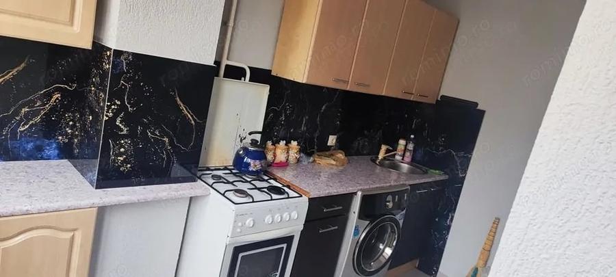 De inchiriat garsoniera in zona Olimpia-Stadion 200 euro - 2