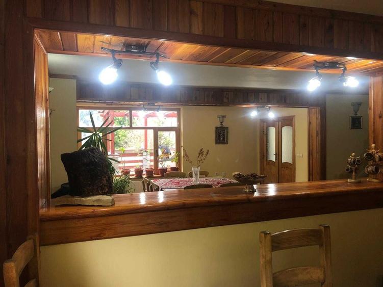 Casă cu 4 camere în Poiana