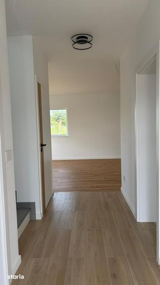 Casă cu 4 camere cu Teren 500 Mp în Sud