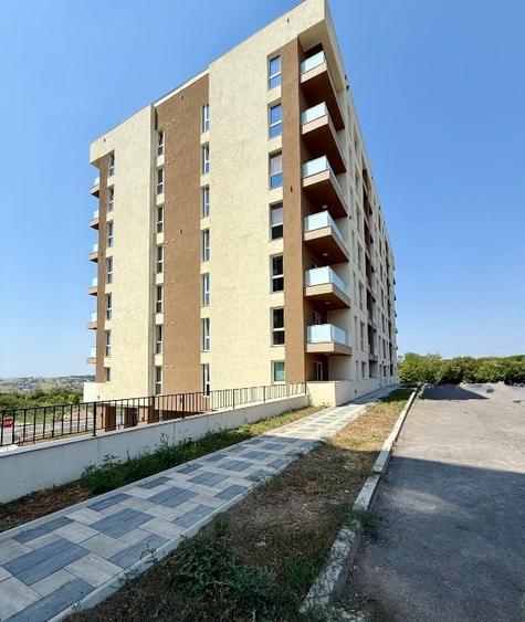 Apartament cu 3 camere decomandat în Copou