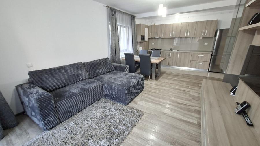 Apartament cu 3 camere decomandat în Mărăști