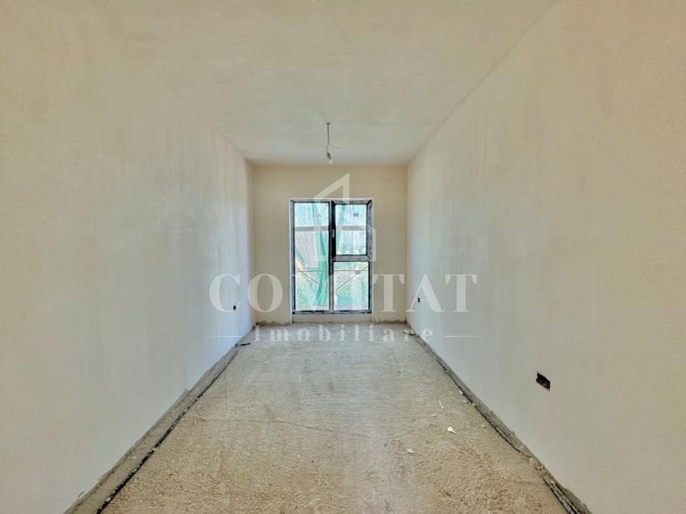 Apartament cu 4 camere semidecomandat în Mănăștur