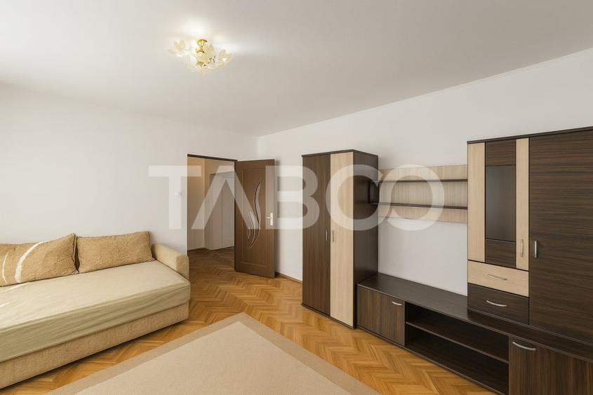 Apartament cu 2 camere nedecomandat, mobilat în Mihai Viteazul