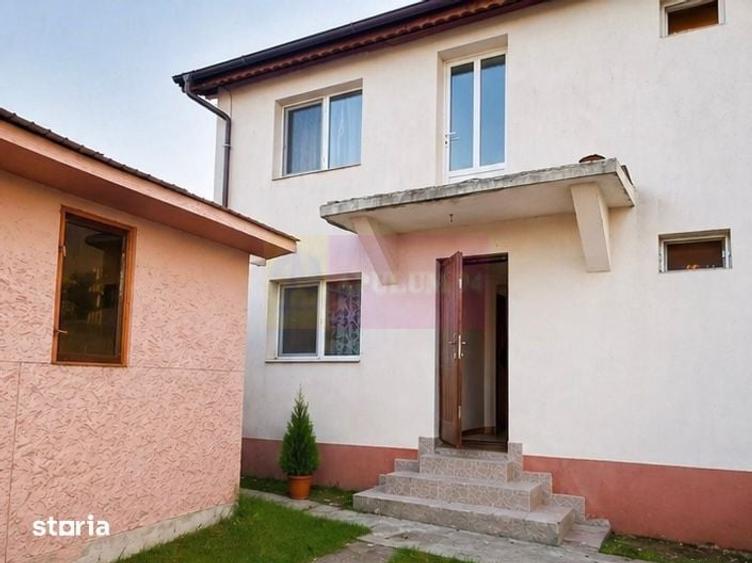 Casă cu 5 camere cu Teren 2875 Mp în Roata de Jos