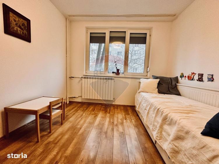Apartament cu 3 camere semidecomandat, mobilat în Drumul Taberei