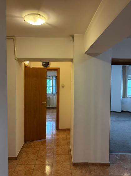 Apartament cu 3 camere în Unirii