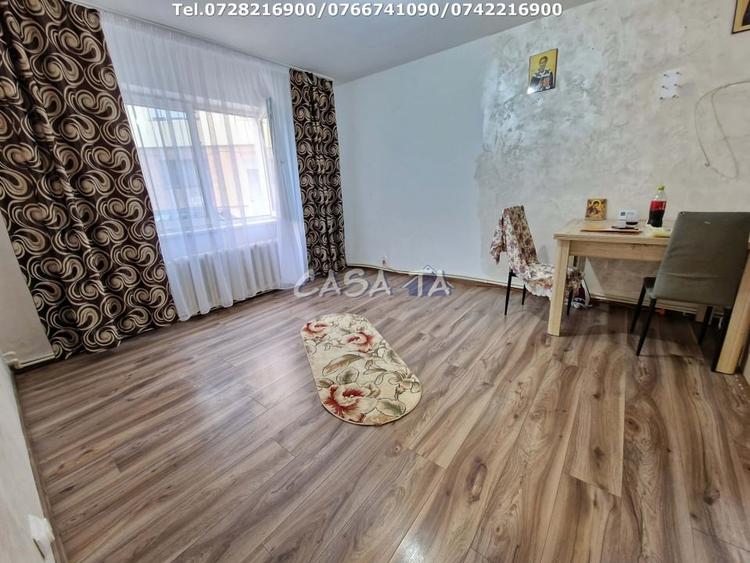 Apartament cu 3 camere decomandat, mobilat în 9 Mai