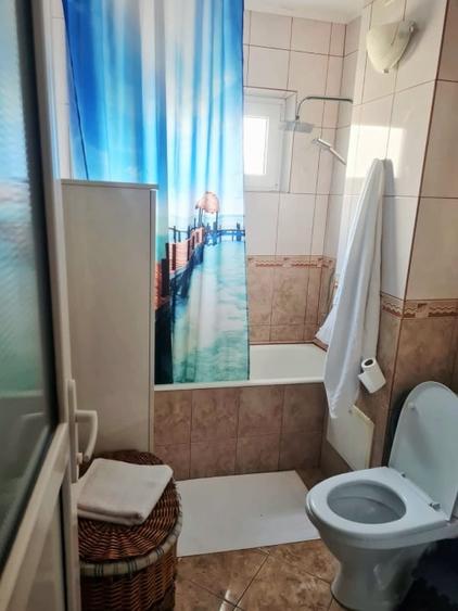 Apartament 3 camere de vânzare, decomandat – zona Inelul 1 - 9