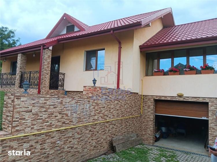 Casă cu 4 camere cu Teren 500 Mp în Rediu