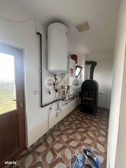Casă cu 3 camere în Ciocănești