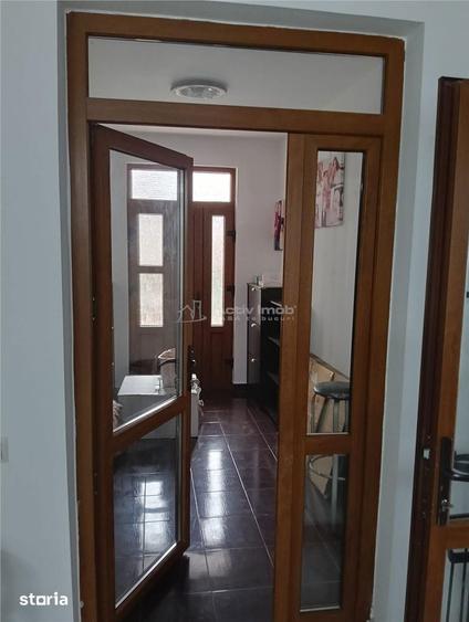 Casă cu 4 camere cu Teren 400 Mp în Central
