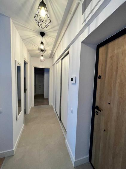 Apartament cu 2 camere decomandat în Aviației