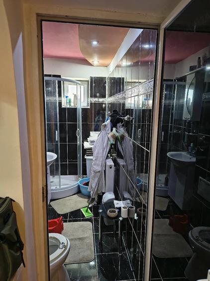 Apartament cu 2 camere nedecomandat în Tineretului