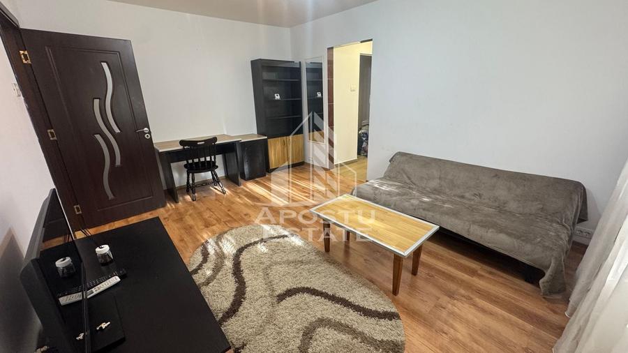 Apartament cu 2 camere semidecomandat în Telegrafului
