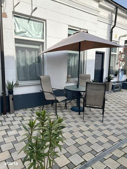 Casă cu 3 camere cu Teren 1000 Mp în Centrul Civic
