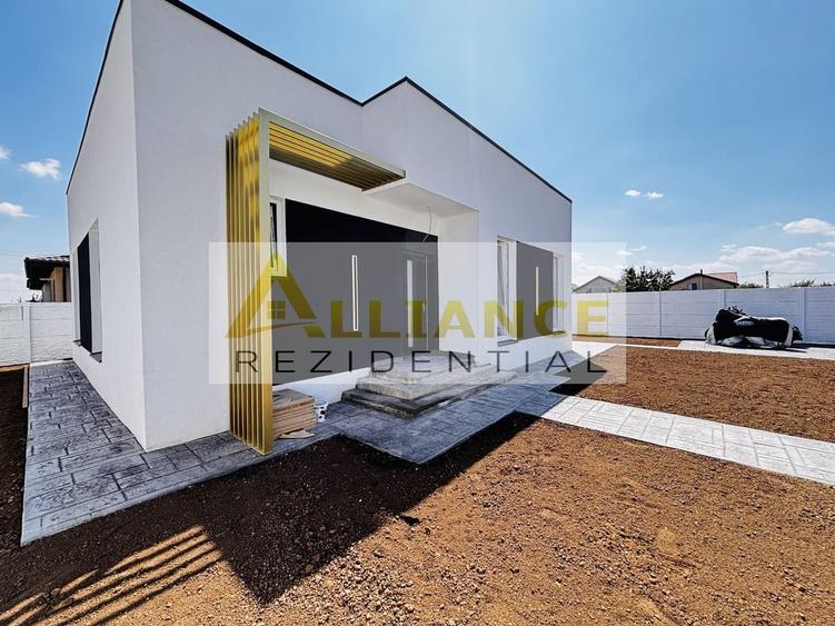 CASĂ MODERNĂ DE VÂNZARE – 4 CAMERE, TEREN 360 MP - 2