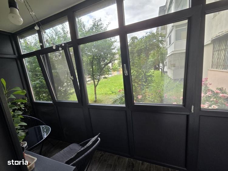 Apartament cu 3 camere în Prundu