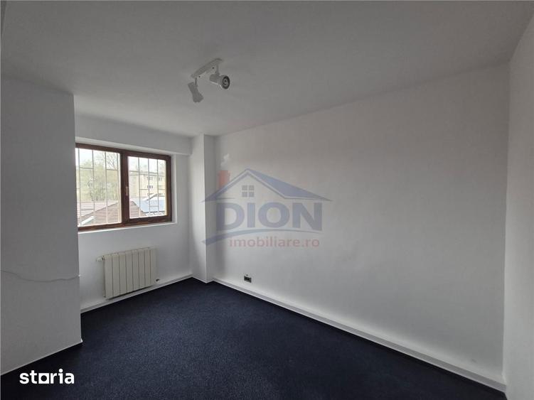 Spațiu comercial, de 61 mp, în Tineretului