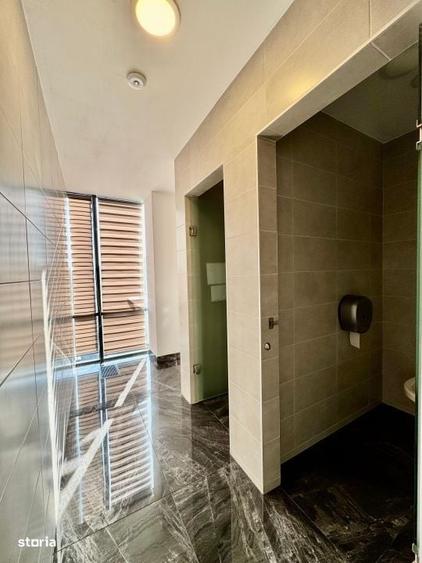 Spațiu comercial, de 36 mp, în Baza 3