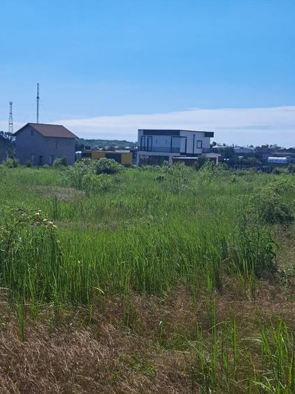 Teren Construcții intravilan de 400 mp, în Agigea