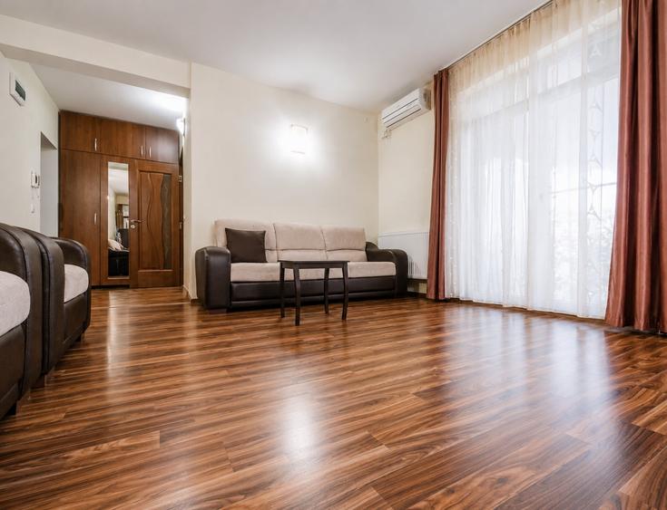Apartament cu trei camere, situat in Zorilor/Golden Tulip - 1
