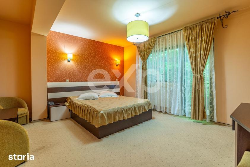 Spațiu comercial, de 870 mp, în Central