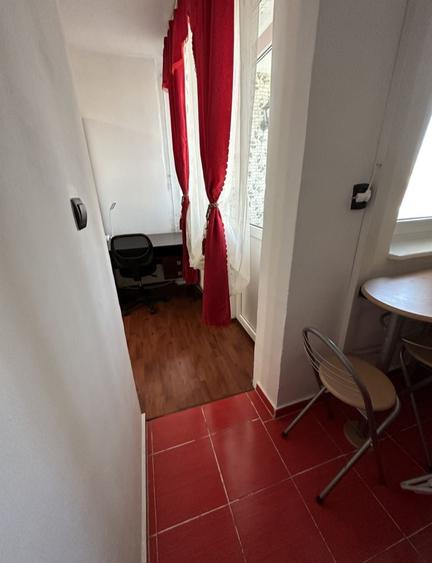 Inchiriez apartament cu 1 camera Rogerius, str. Aluminei - 2