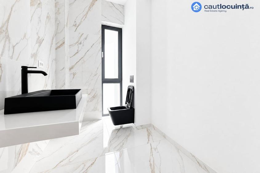 Casă cu 5 camere cu Teren 720 Mp în Corbeanca