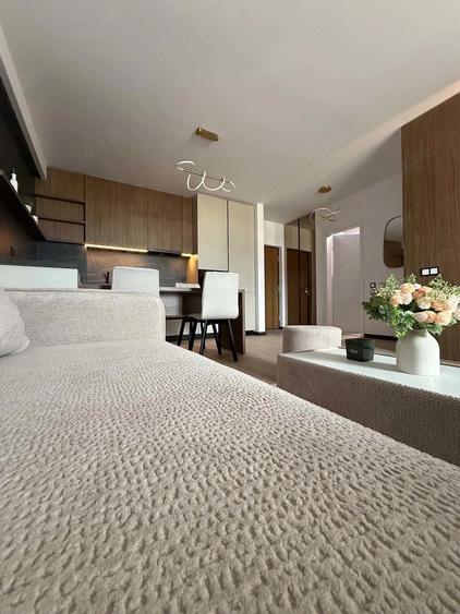 Apartament cu 2 camere semidecomandat în Florești
