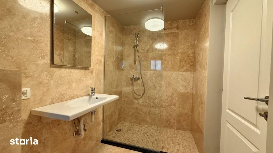 Apartament cu 2 camere semidecomandat în Victoriei