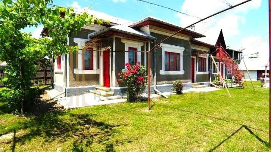 O Casa cu suflet, curte superba, la doar 7 km de Targoviste. - 11