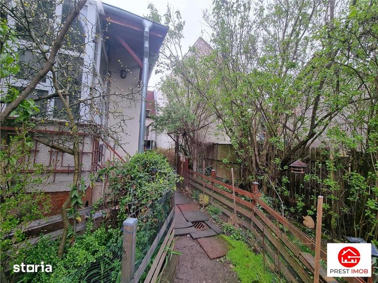 Casă cu 4 camere cu Teren 1344 Mp în Central