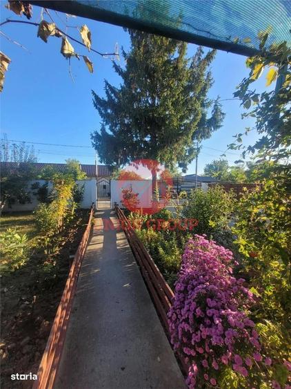 Spațiu comercial, de 166 mp, în Corbu