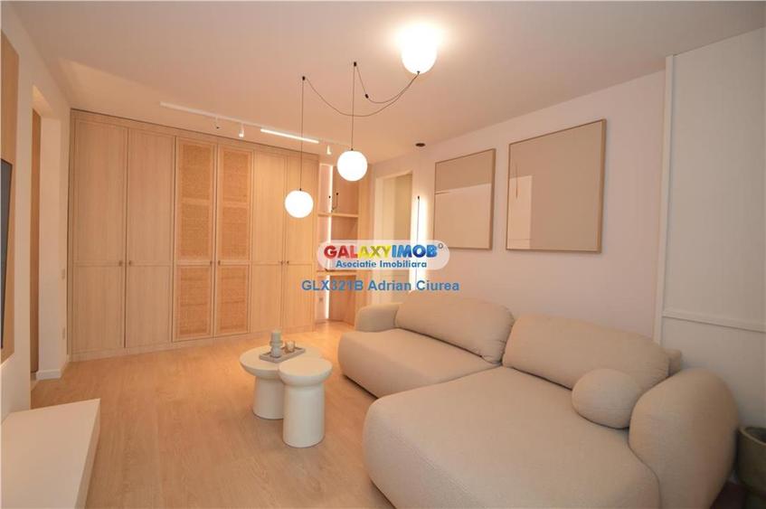 Apartament cu 2 camere semidecomandat, mobilat în Unirii