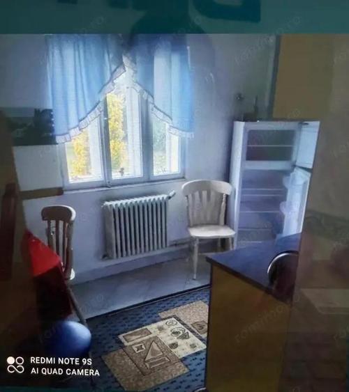 Casă cu 4 camere cu Teren 570 Mp în Central