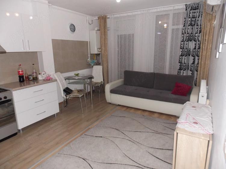 Apartament cu 2 camere semidecomandat în Nufărul