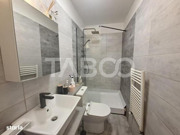 Apartament cu 2 camere decomandat în Ștrand