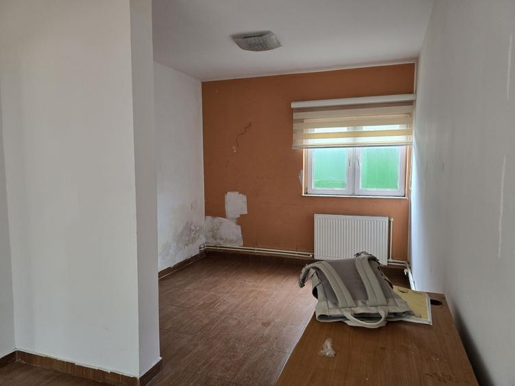 Spațiu comercial, de 86 mp, în Sud
