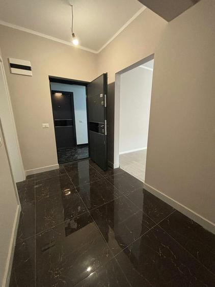 Apartament cu 2 camere decomandat în Dobroești