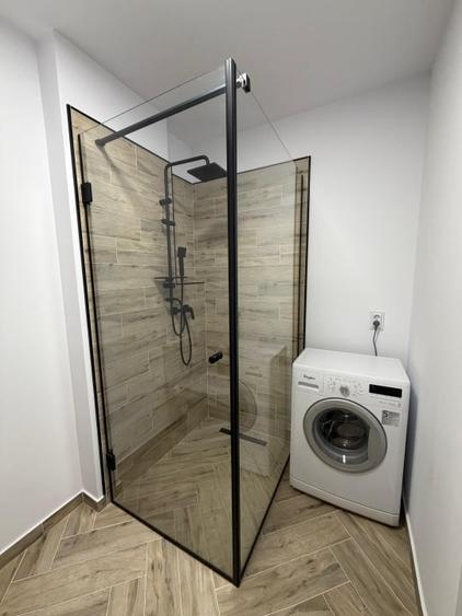 Apartament cu 2 camere semidecomandat, mobilat în Hotvon